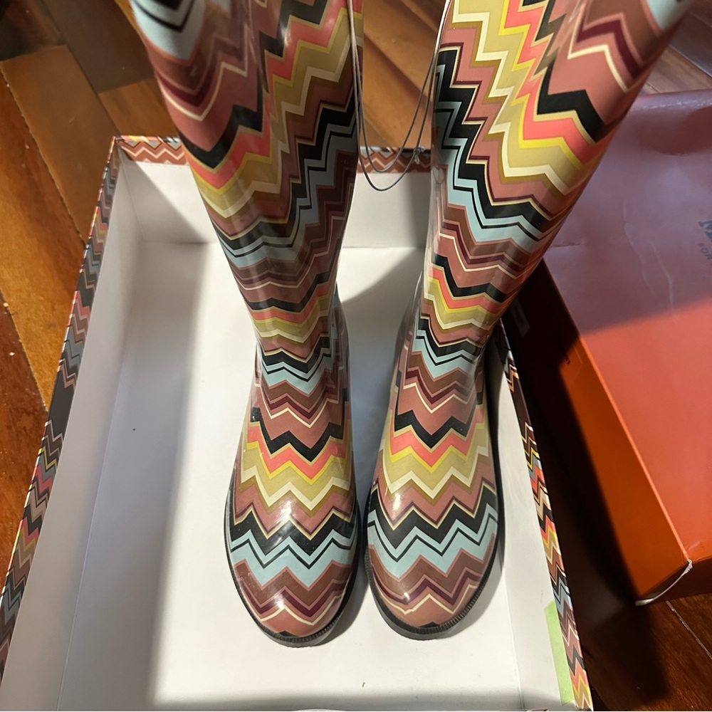Missoni Brown and Yellow Winter Boots with Zigzag Design